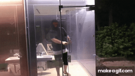 일본 도쿄에 설치됐다는 투명 화장실 | 인스티즈