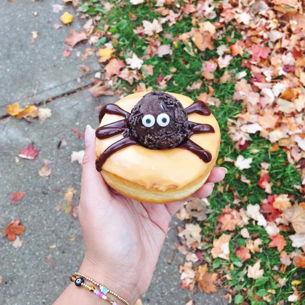 우리나라 스타벅스 급이라는 캐나다 국민 카페.jpg | 인스티즈