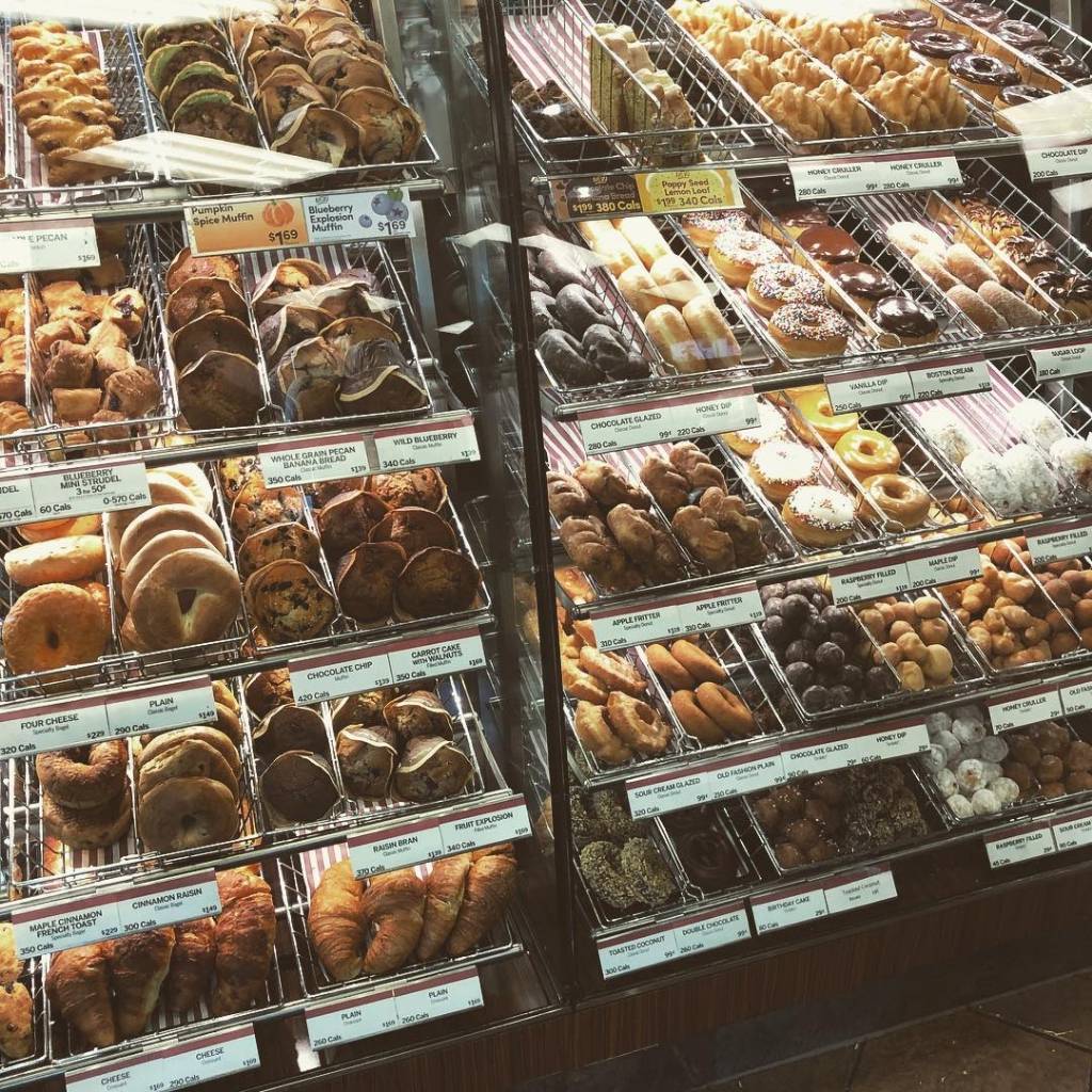 우리나라 스타벅스 급이라는 캐나다 국민 카페.jpg | 인스티즈