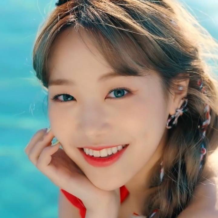 에이프릴 레이첼 .jpgif | 인스티즈