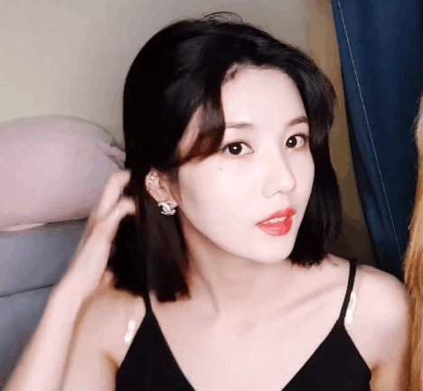 단발하고 미모 레전드 찍은 권은비 ㅎㄷㄷ..gif | 인스티즈