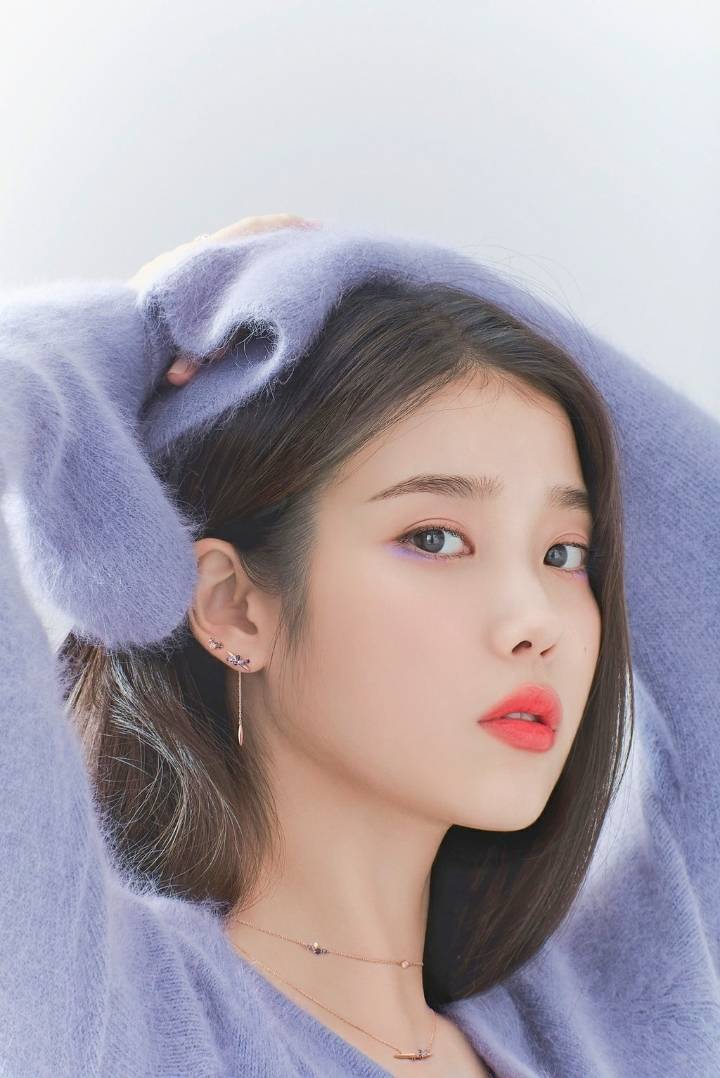 치명적인 오늘자 아이유 | 인스티즈