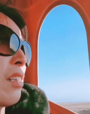 인스타용 비행기사진.gif | 인스티즈