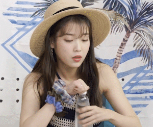 오늘자 아이유 집콕라이브 요약.gif | 인스티즈
