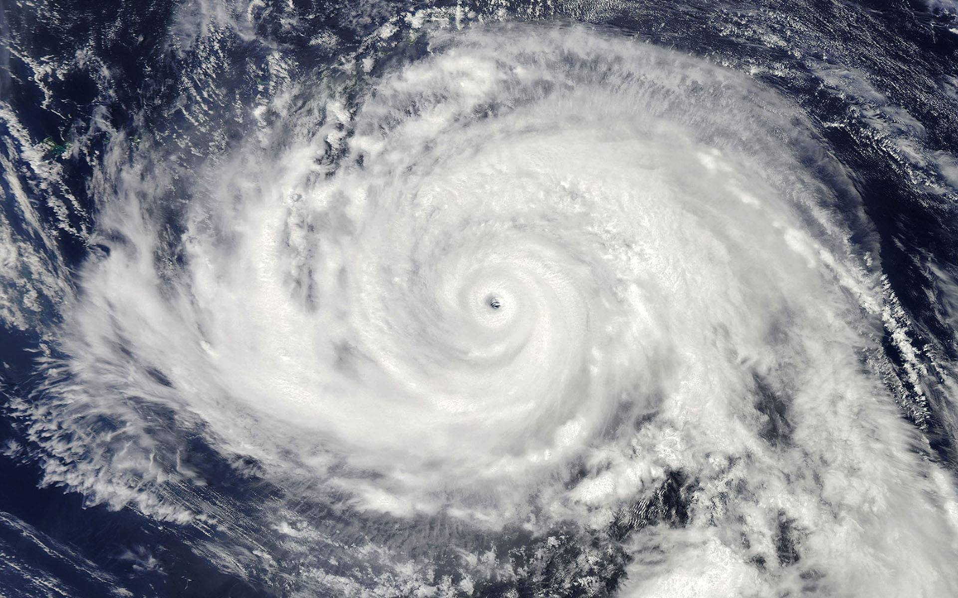 바비와 올라오는 경로가 비슷했던 2012년 태풍 | 인스티즈