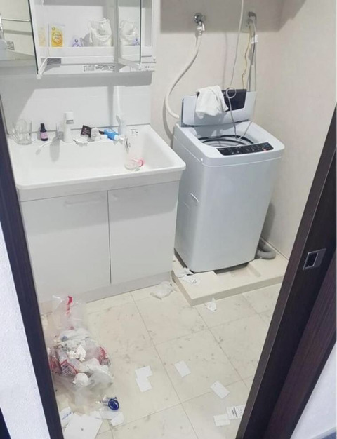 일본의 어느 호텔에 중국인들이 3일동안 머무르고 퇴실 이후의 사진 | 인스티즈