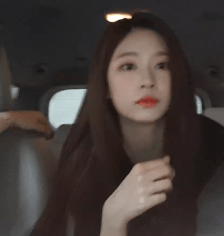 오늘자 미친 미모 아이즈원 민주.gif | 인스티즈