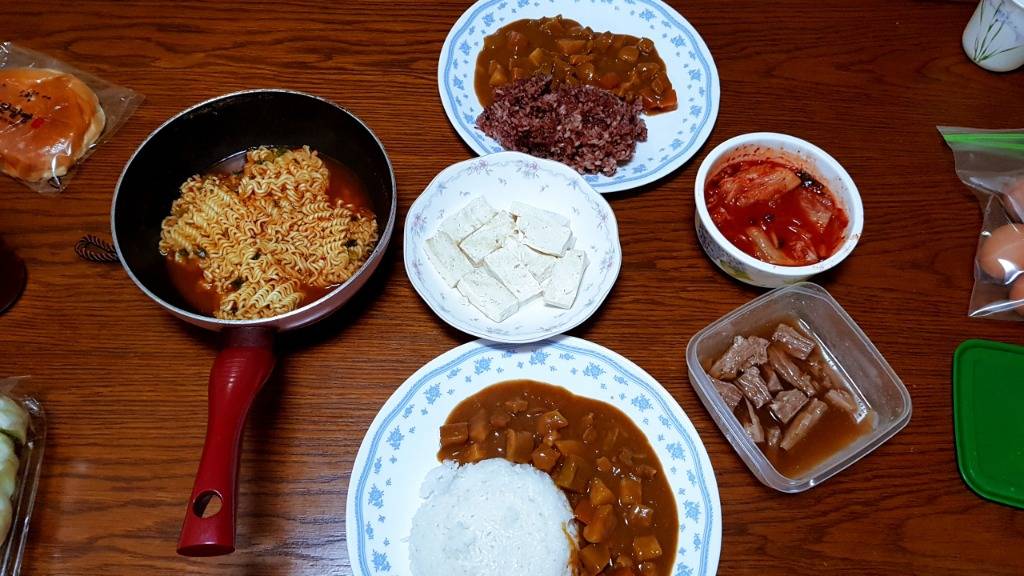 자취하는 남자 현실적인 밥상 | 인스티즈