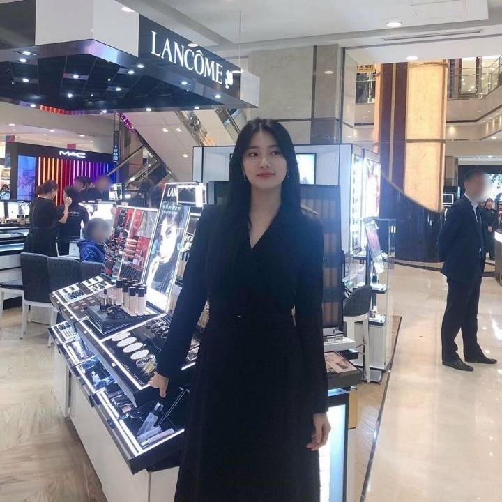 폰카로 찍은 수지 실물 | 인스티즈