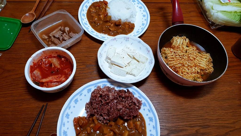 자취하는 남자 현실적인 밥상 | 인스티즈