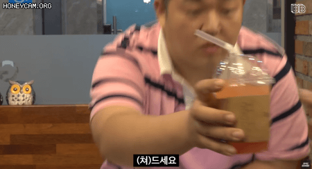 회사에서 빡친 직장인 공감.jpgif (초현실주의) | 인스티즈