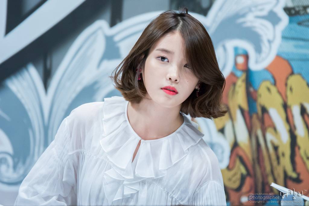 단발머리가 잘어울리는 아이유.jpgi | 인스티즈