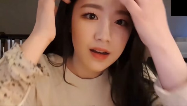 상습적으로 못생겼다고 하는 악플러를 본 슈화 반응 | 인스티즈