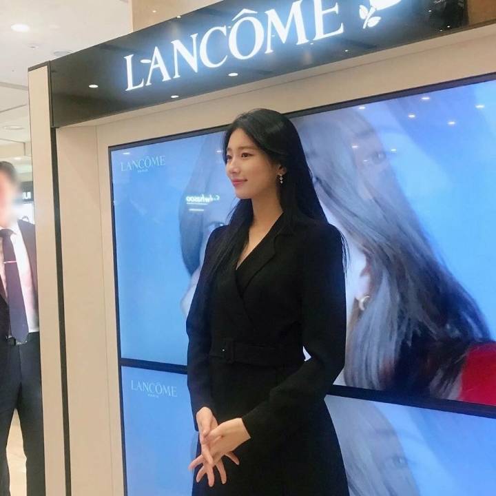 폰카로 찍은 수지 실물 | 인스티즈