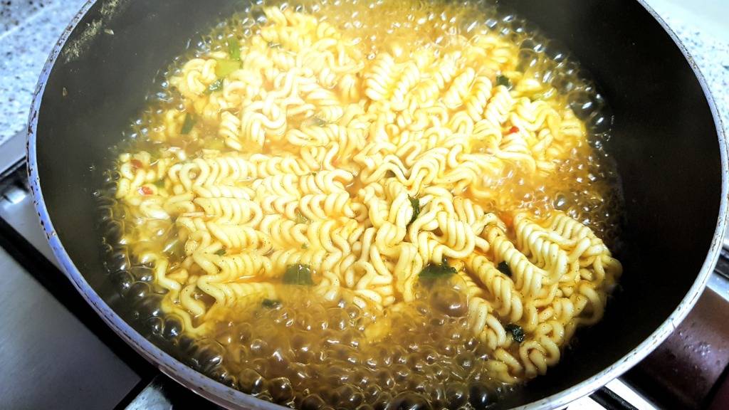 자취하는 남자 현실적인 밥상 | 인스티즈