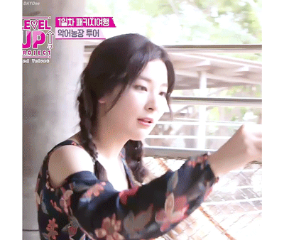 양갈래 머리할때마다 귀여운 슬기.gif | 인스티즈