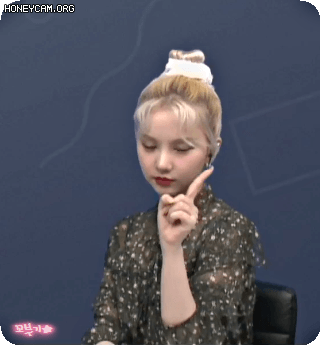 여자친구 vlive 서든어택 방송.gif | 인스티즈