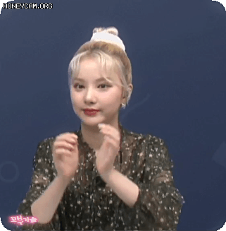 여자친구 vlive 서든어택 방송.gif | 인스티즈