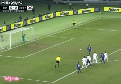 2017 동아시안컵 대한민국 vs 일본.gif | 인스티즈