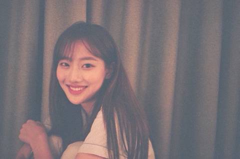 에이프릴 나은 여친짤.jpg | 인스티즈