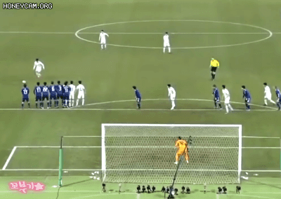 2017 동아시안컵 대한민국 vs 일본.gif | 인스티즈