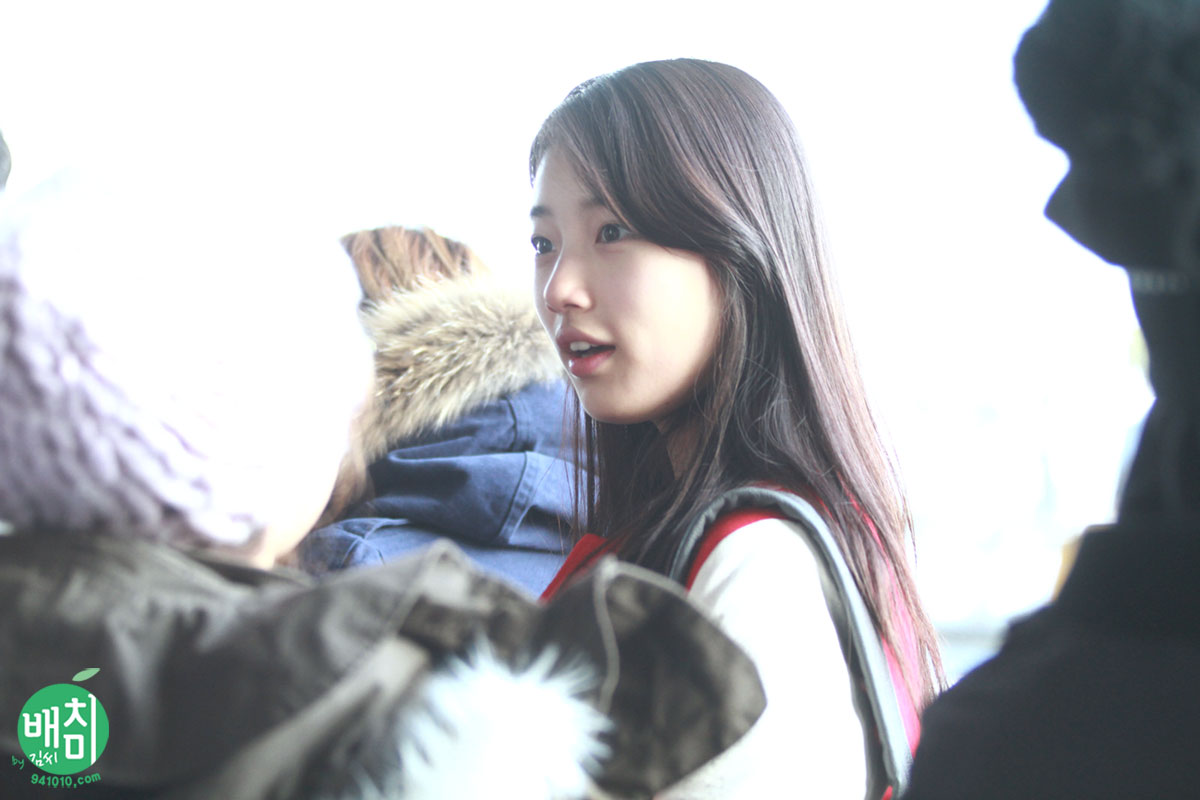 얼굴이 잘 붓는다는 수지 부은얼굴.jpg | 인스티즈