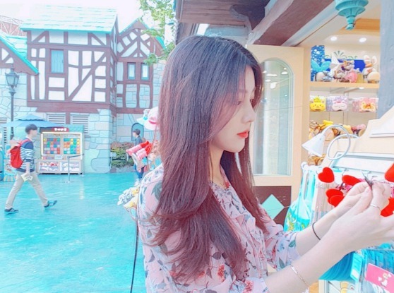 자기 얼굴에 자부심이 있는듯한 아이즈원 강혜원 | 인스티즈