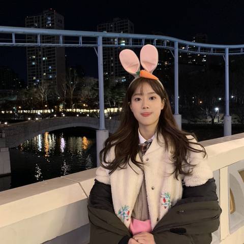 에이프릴 나은 여친짤.jpg | 인스티즈