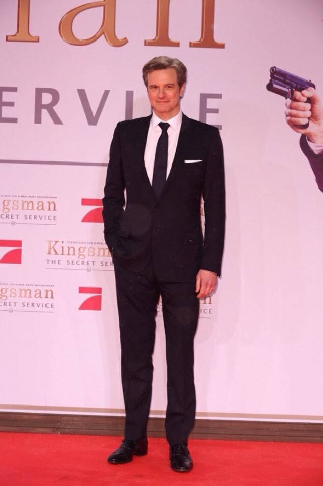 콜린퍼스 vs 리암니슨 더 간지나는 중년은? | 인스티즈