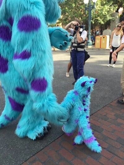 디즈니랜드에서 아빠를 만난 아이 | 인스티즈