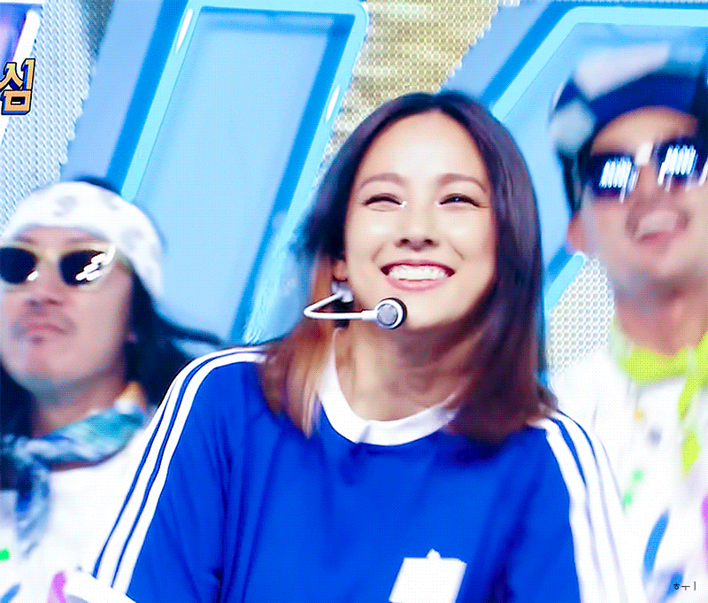 42세 신인 아이돌 그룹 센터 | 인스티즈