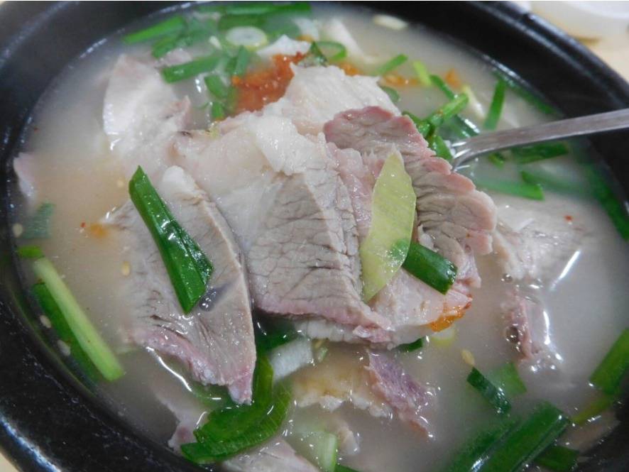 전날 과음한 당신, 친구와 해장겸 식사를 하러 가는데 당신의 선택은? | 인스티즈