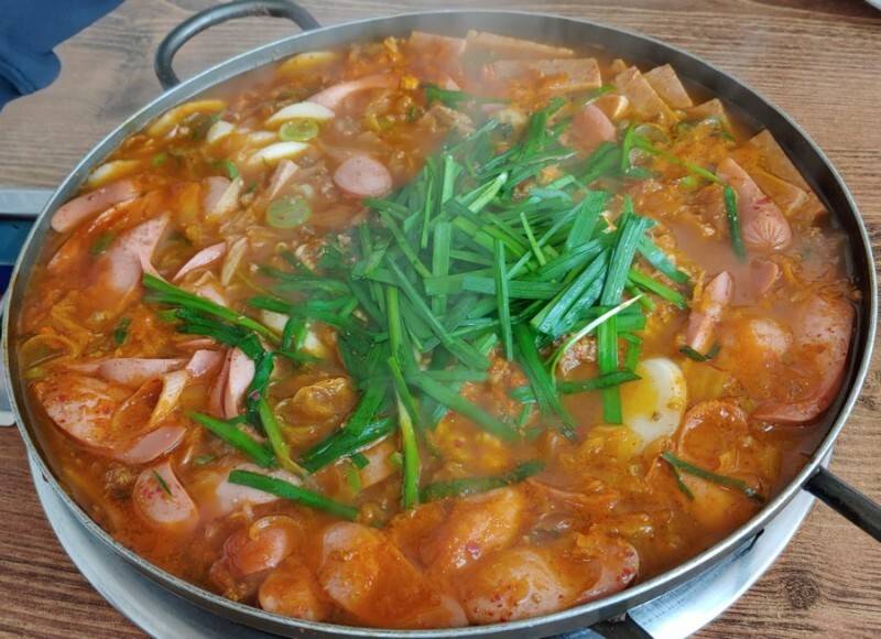 김치찌개보다 은근 좋아하는 사람 많은 찌개 | 인스티즈