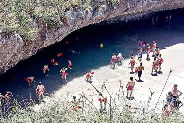 섬에 숨겨져있는 해변.jpg | 인스티즈