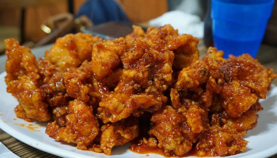 어느날 친구가 닭요리에 술 한잔 하자고 한다 당신의 선택은? | 인스티즈