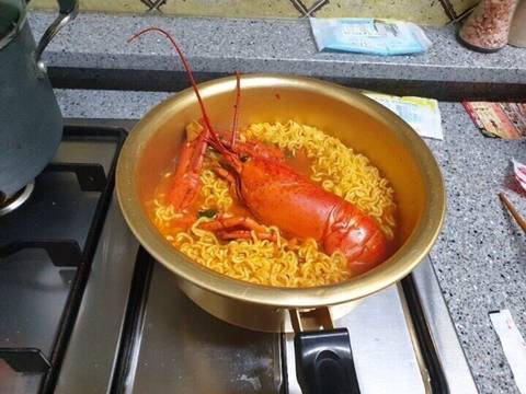 편의점 랍스타라면 | 인스티즈