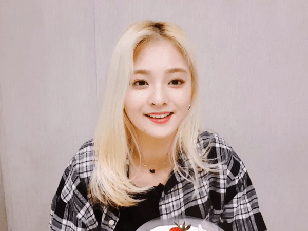 프로미스나인의 나경이! | 인스티즈