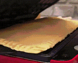 와플 기계로 만든 피자.gif | 인스티즈