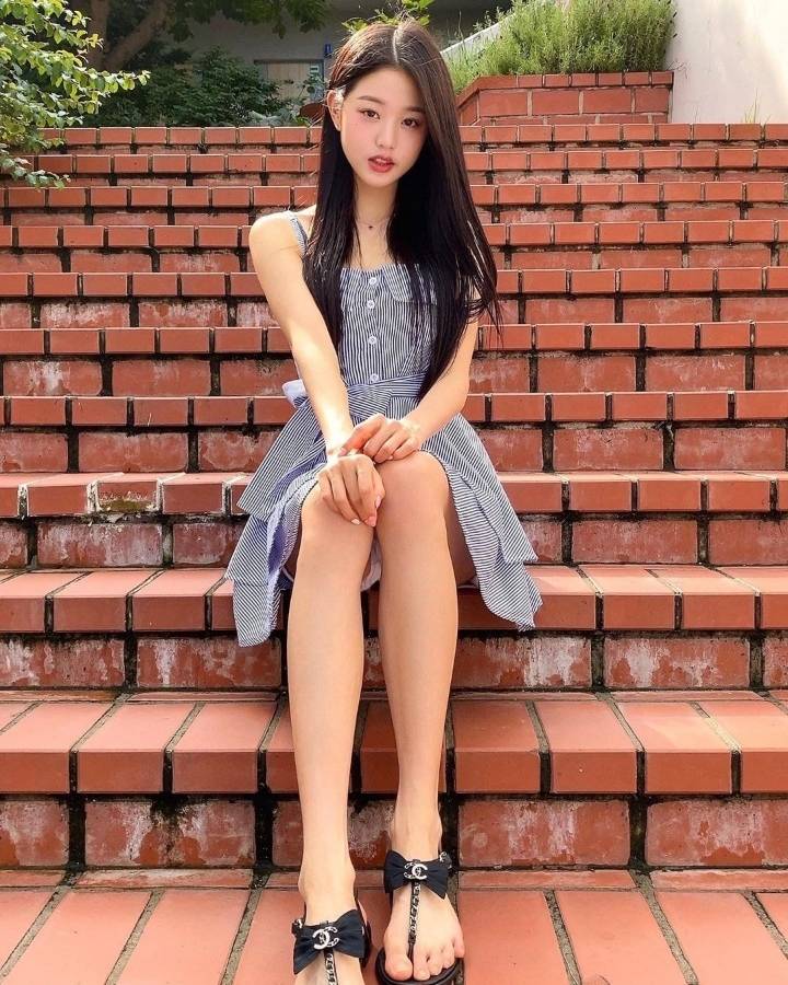 17살 아이즈원 장원영 중국 생일서포트.....JPG (스압) | 인스티즈