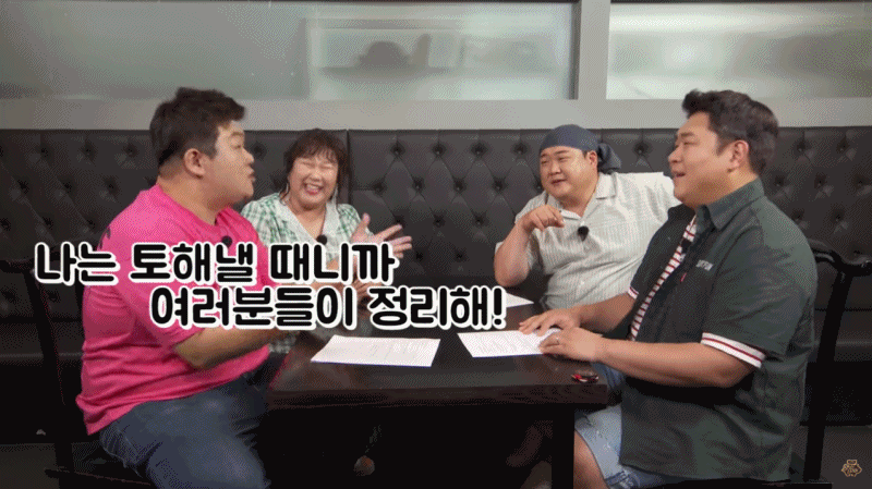 주변에 이런 형동생들 있으면 하루 종일도 수다떨 수 있을 것 같네요ㅋㅋ | 인스티즈