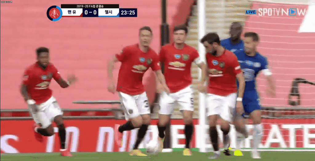 다른 공에 관심이 있는 아스필리쿠에타 | 인스티즈