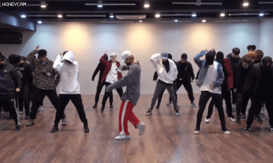 7년 넘게 방시혁PD에게 속고있는 방탄소년단... | 인스티즈