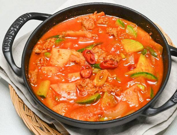 한국 요리에서 빠지면 더 치명적인것은? 고추장 vs 간장 | 인스티즈