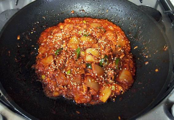 한국 요리에서 빠지면 더 치명적인것은? 고추장 vs 간장 | 인스티즈