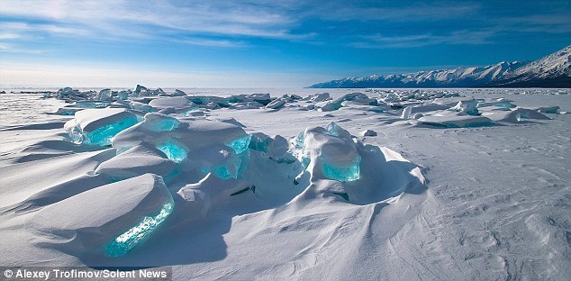 러시아 바이칼호수의 투명함 | 인스티즈