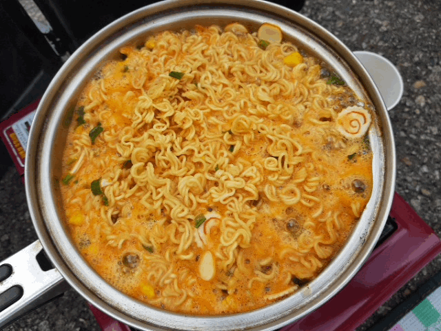 라면이 세상 제일 맛있는 장소 | 인스티즈