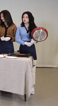 프로미스나인 멤버들의 브런치 만들기 대결 2탄! | 인스티즈