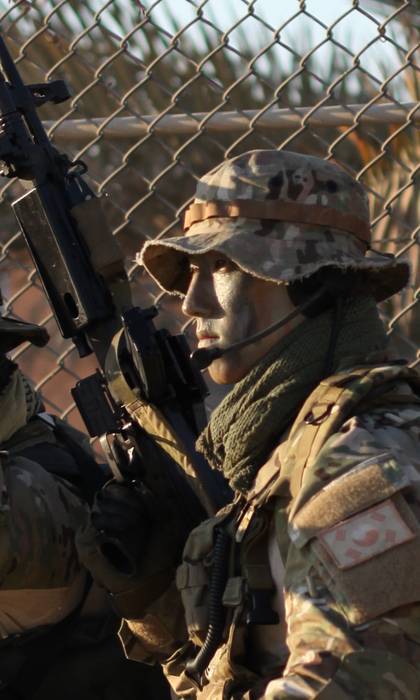 가짜사나이 UDT 출신 로건 교관 현역 시절 모습.jpg | 인스티즈