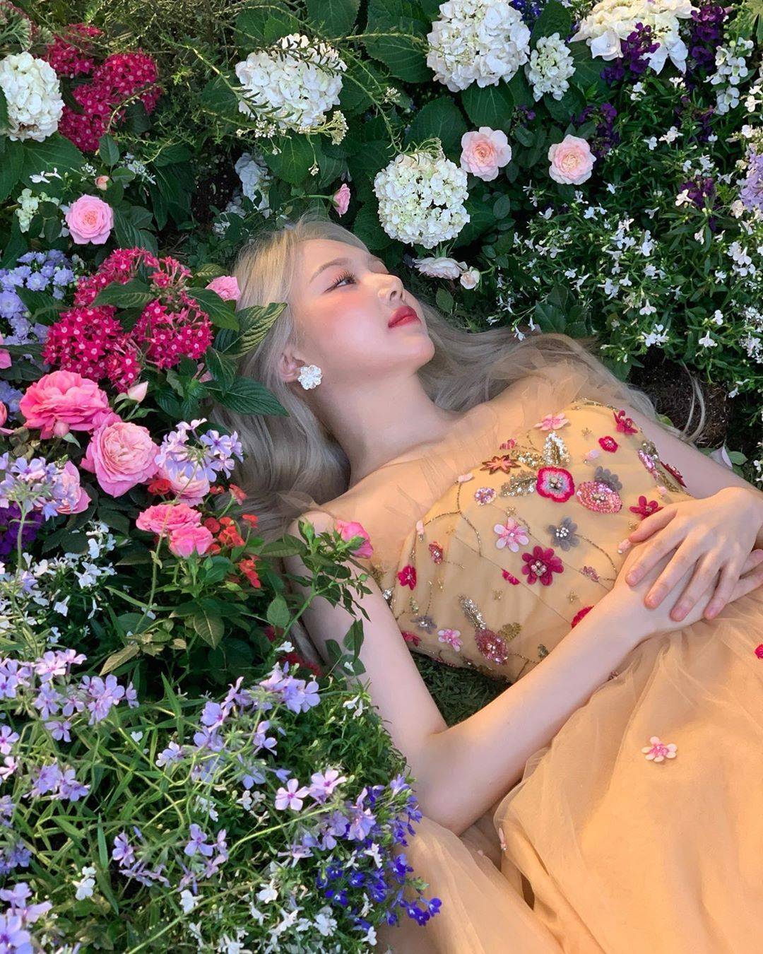 잠자는 숲속의 공주 여자친구 예린이.insta | 인스티즈