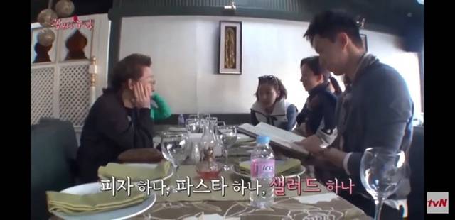 여배우들은 적게 먹어요....JPG | 인스티즈